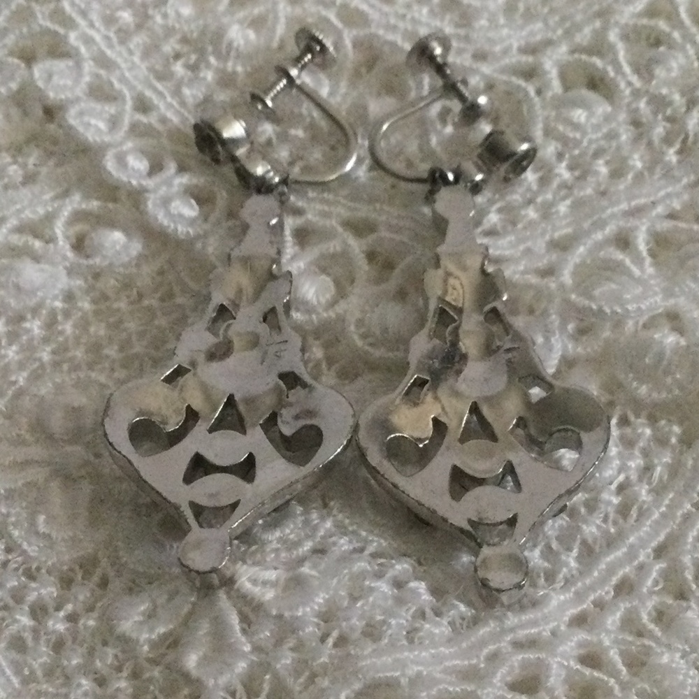 Vintage Drop Filligree Crystal Rhinestone Screw-on Silvertone Statement Earrings - Picture 2 of 5